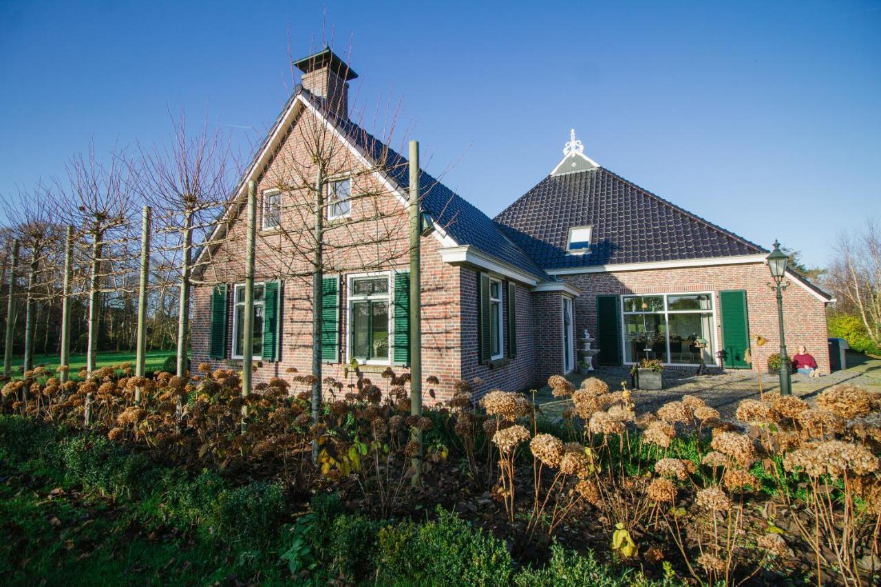 T'Hus Bed & Breakfast Katlijk Exterior foto