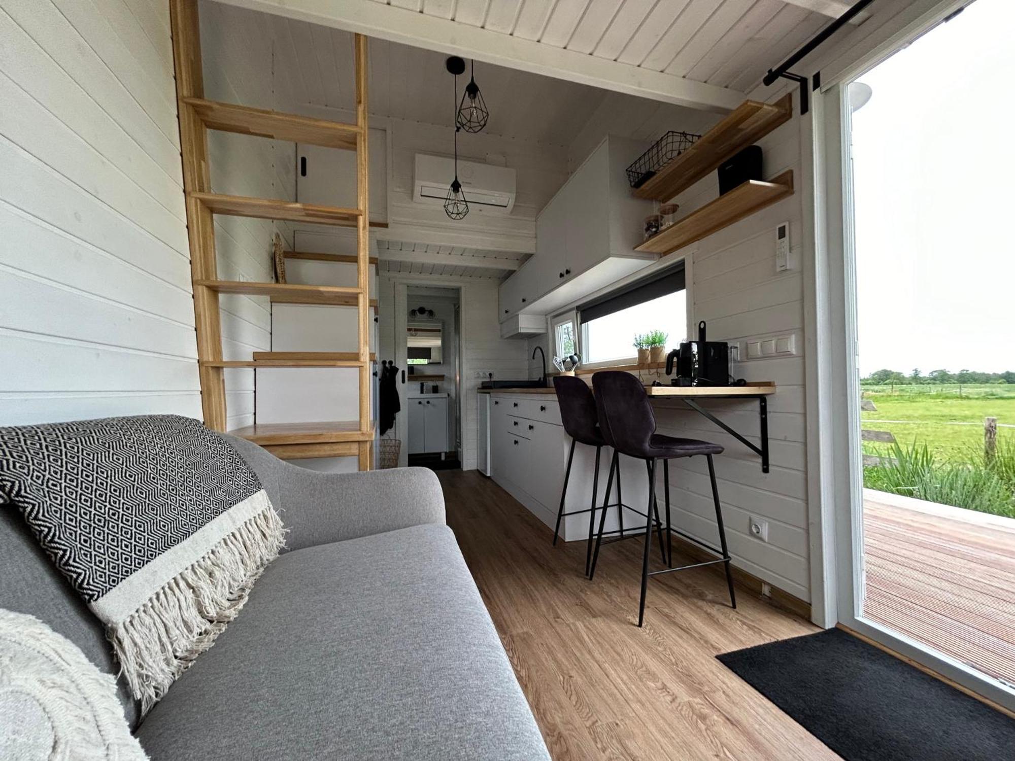 T'Hus Bed & Breakfast Katlijk Exterior foto