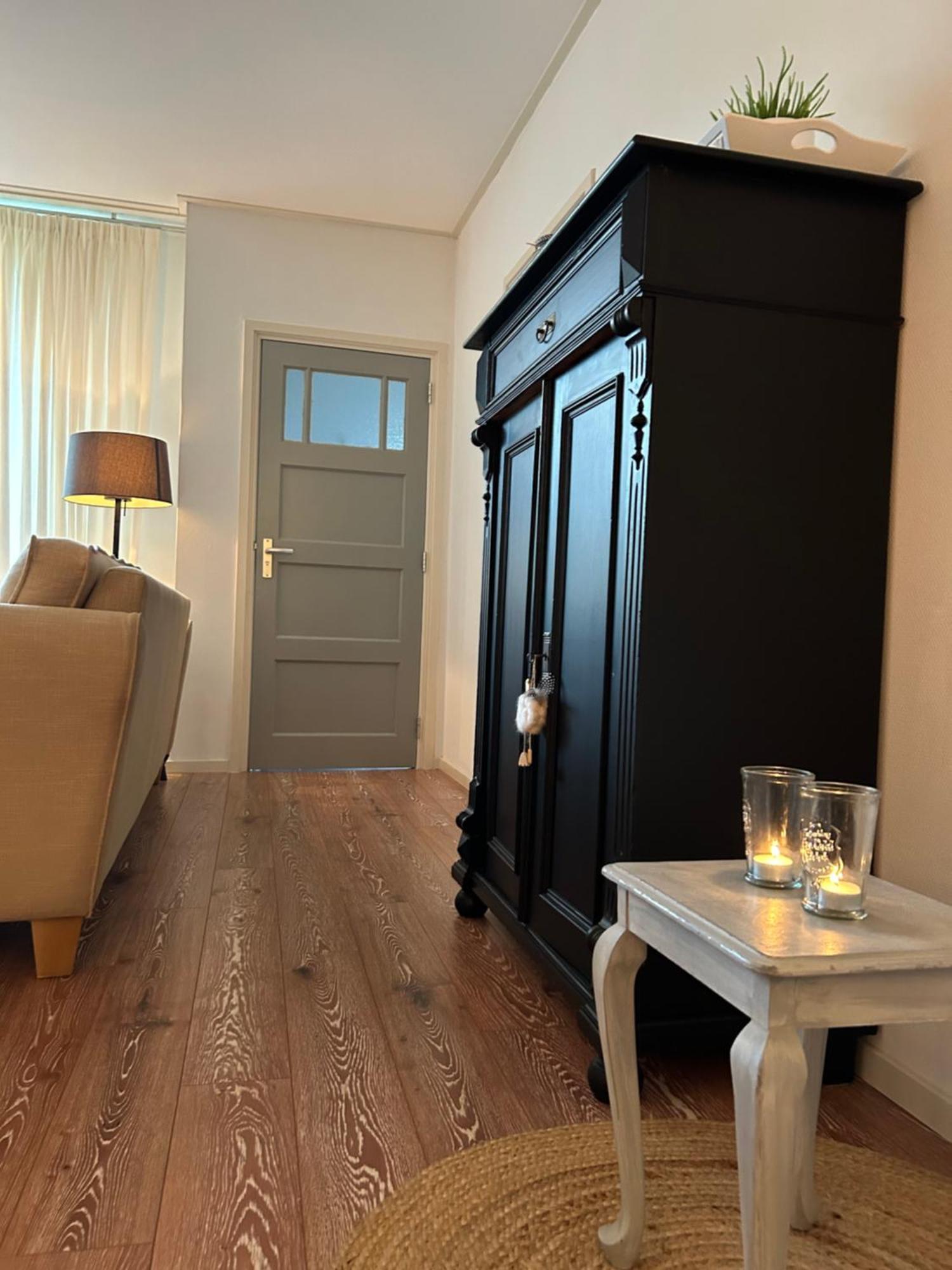 T'Hus Bed & Breakfast Katlijk Exterior foto
